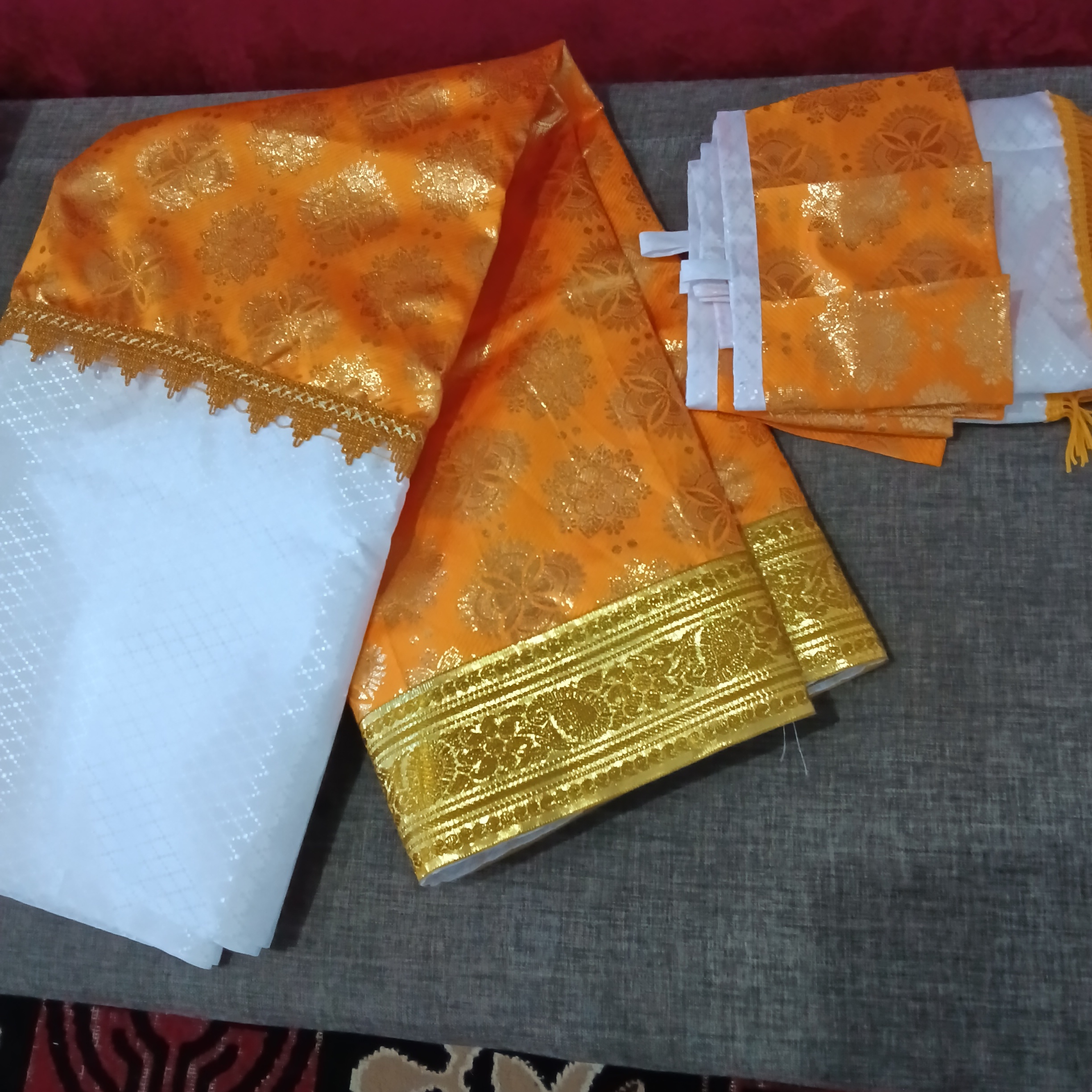 Wastra Akrilik-wajik