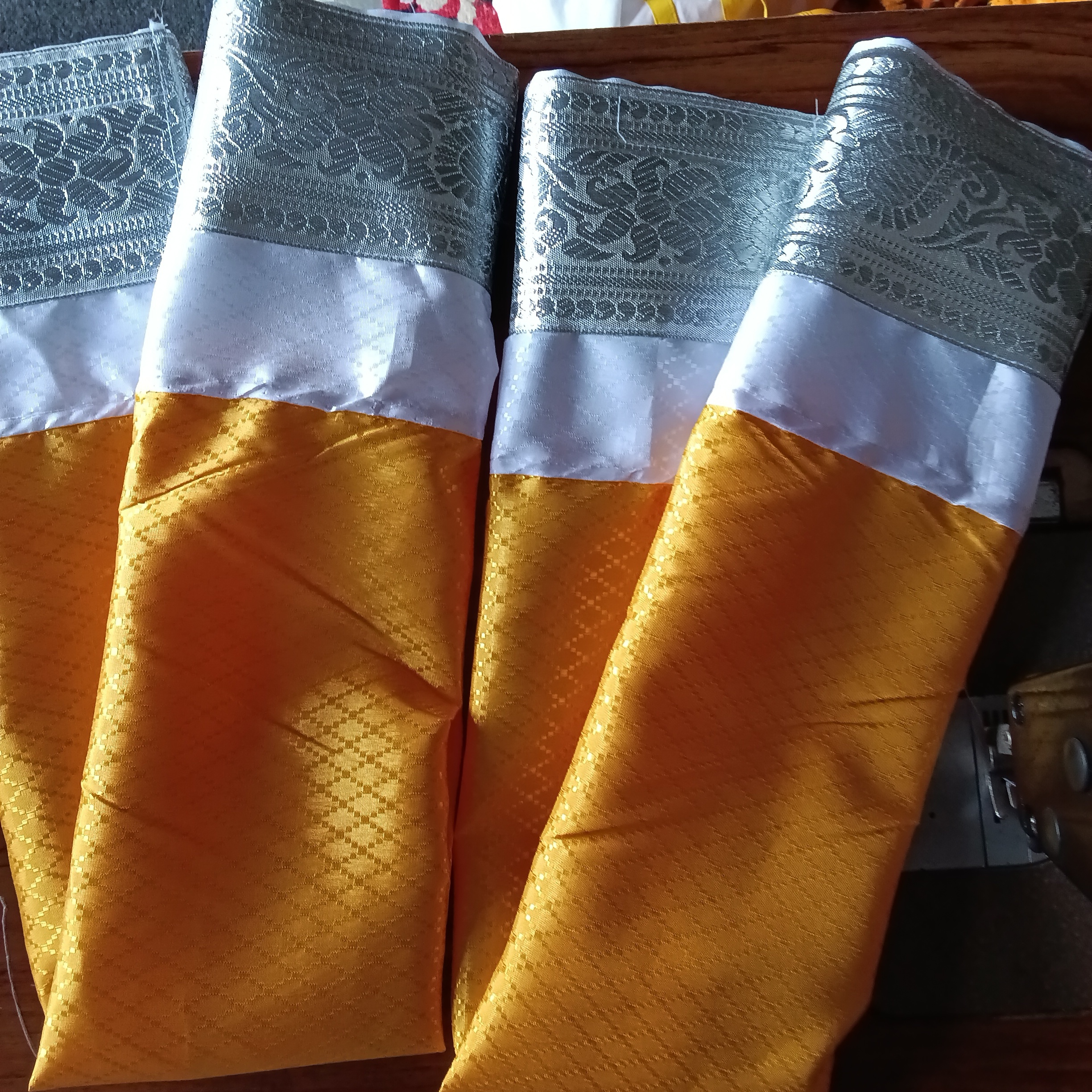 Aneka angkep saka custom